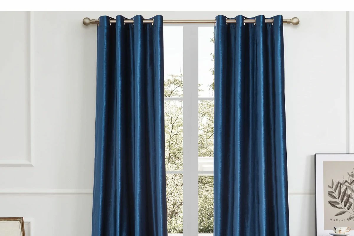 تفصيل ستائر بافضل الطرق وبكقاءة عالية