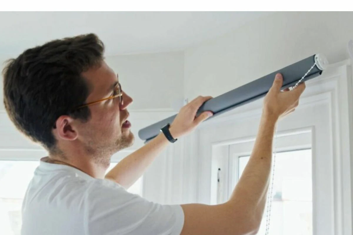 احسن واكثر فني خبير في تركيب الستائر الرول